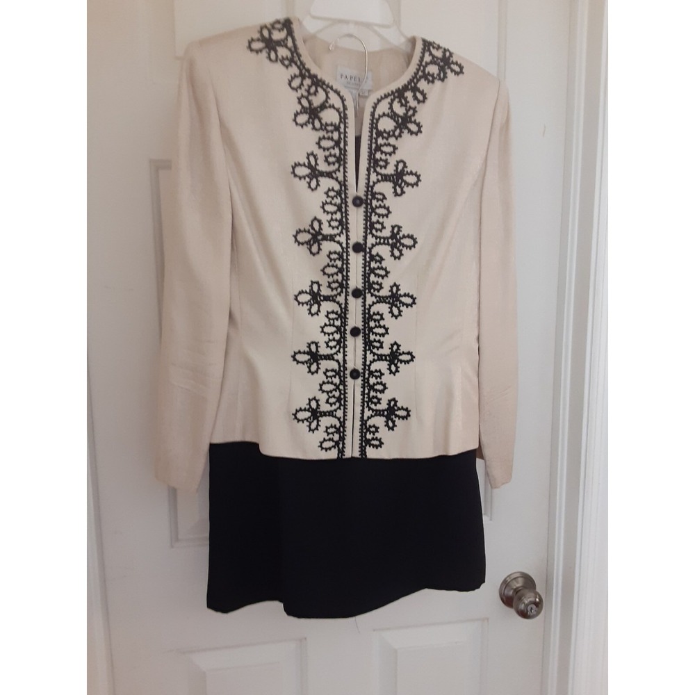 Papell 2-Pc Asian Syle Tan & Black Silk Suit W/ Braid & Long‎ Slvs Size 8 Petite